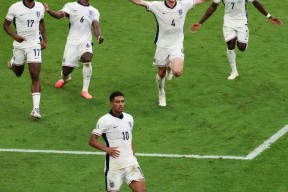 完美体育直播机构-澳洲篮球赛场激烈角逐，强队实力强劲的简单介绍