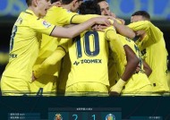 完美体育-包含赫塔菲主场力克对手，抢得宝贵三分的词条